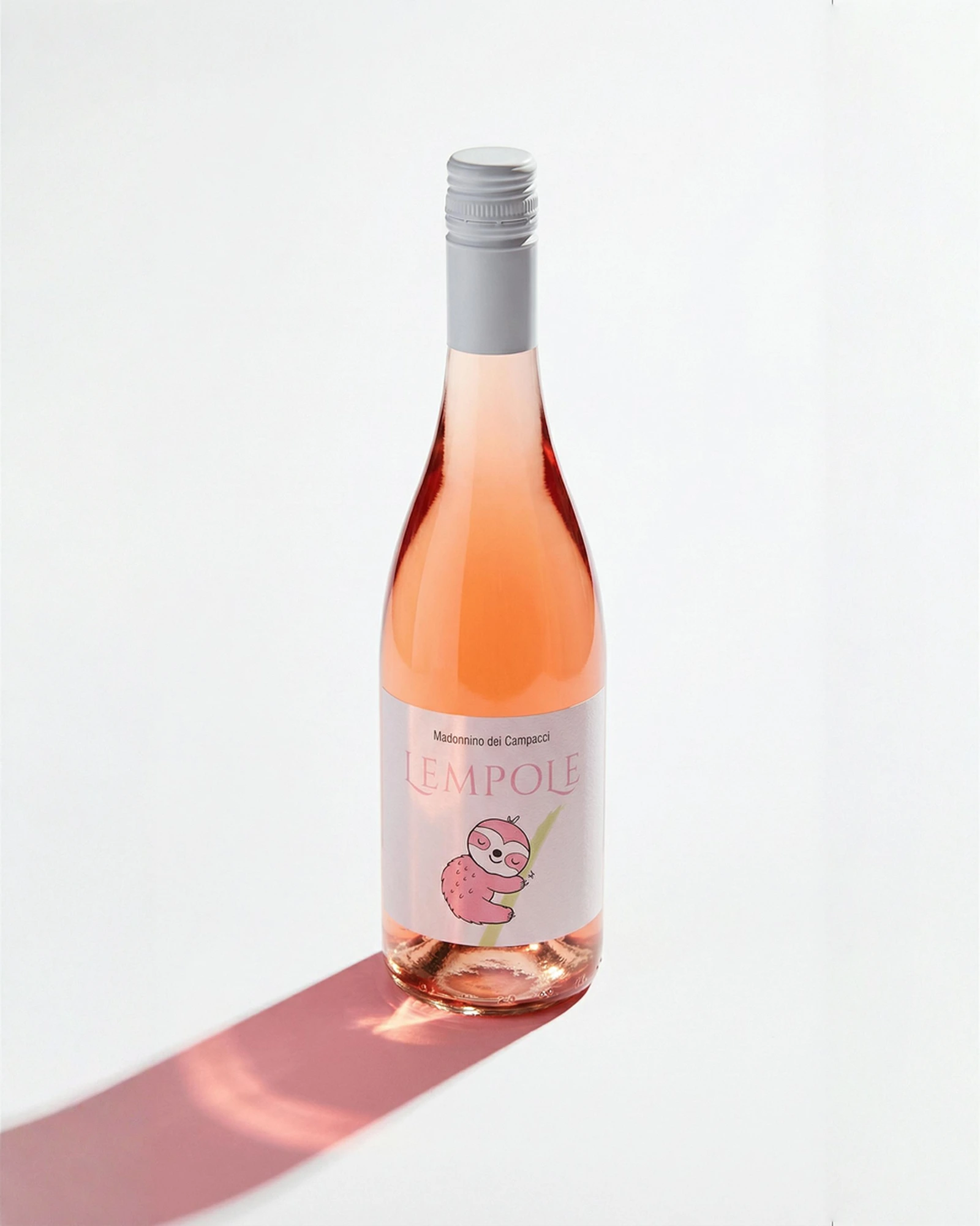 Bottiglia Lempole Rosato IGT Toscana con ombra rosa