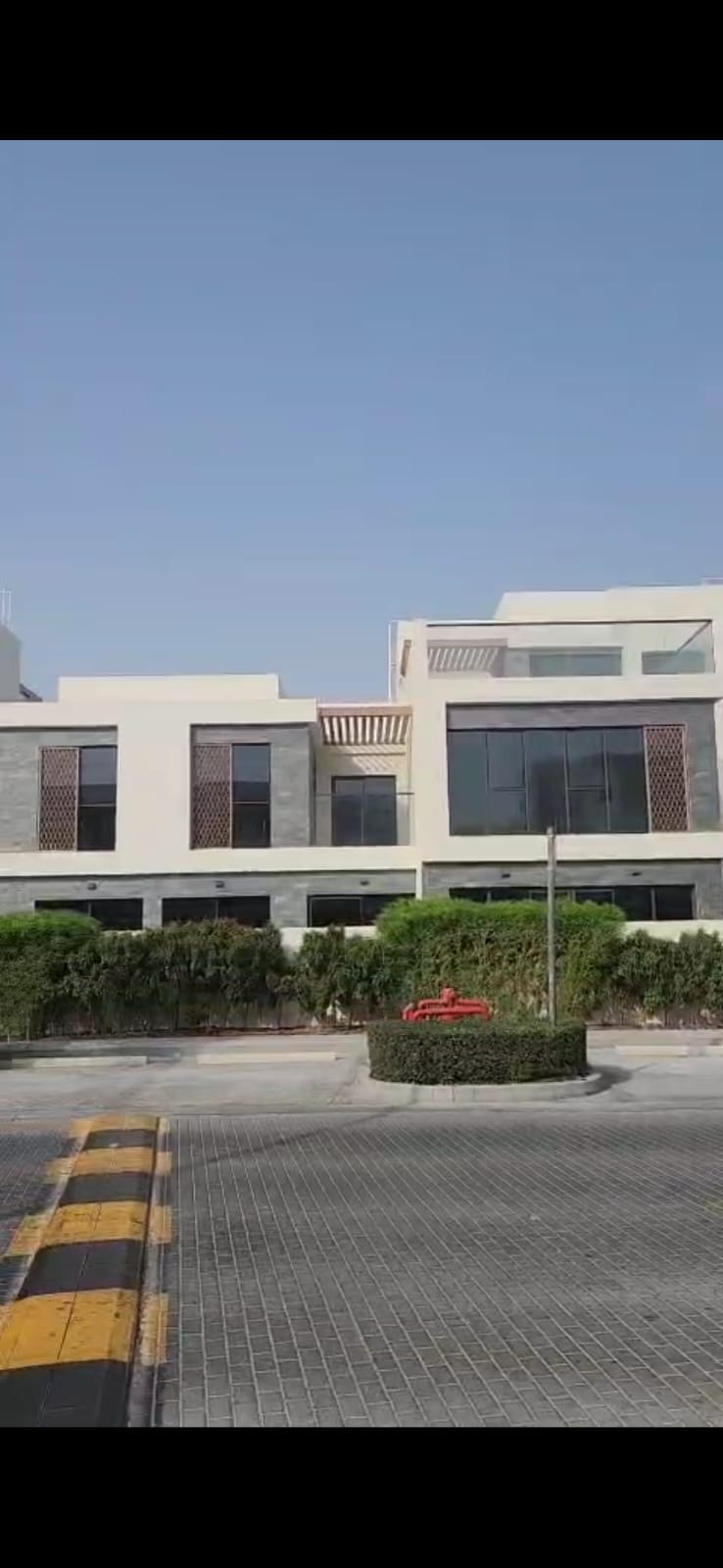 Luxury Villa 03