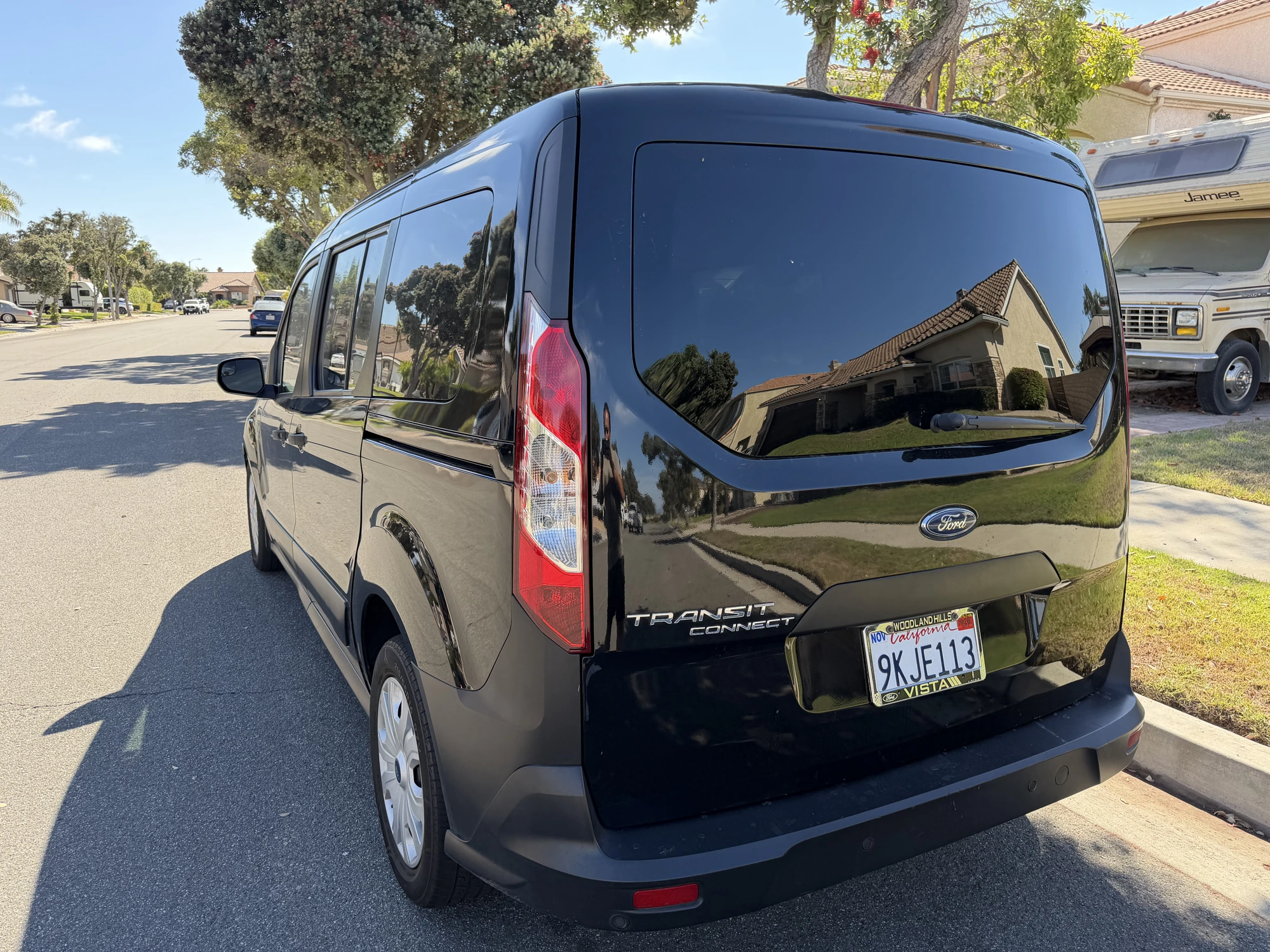 Ford Transit Connect XL LWB view 4