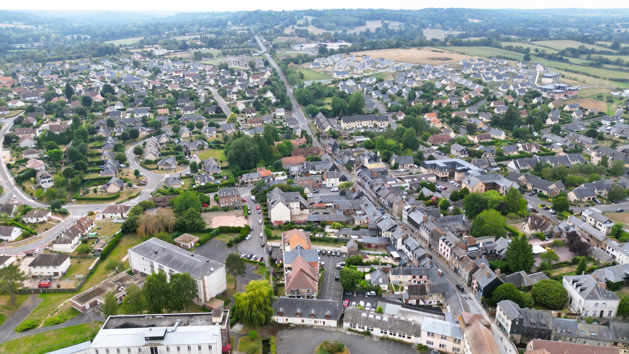 La rivière et le chemin de halage
