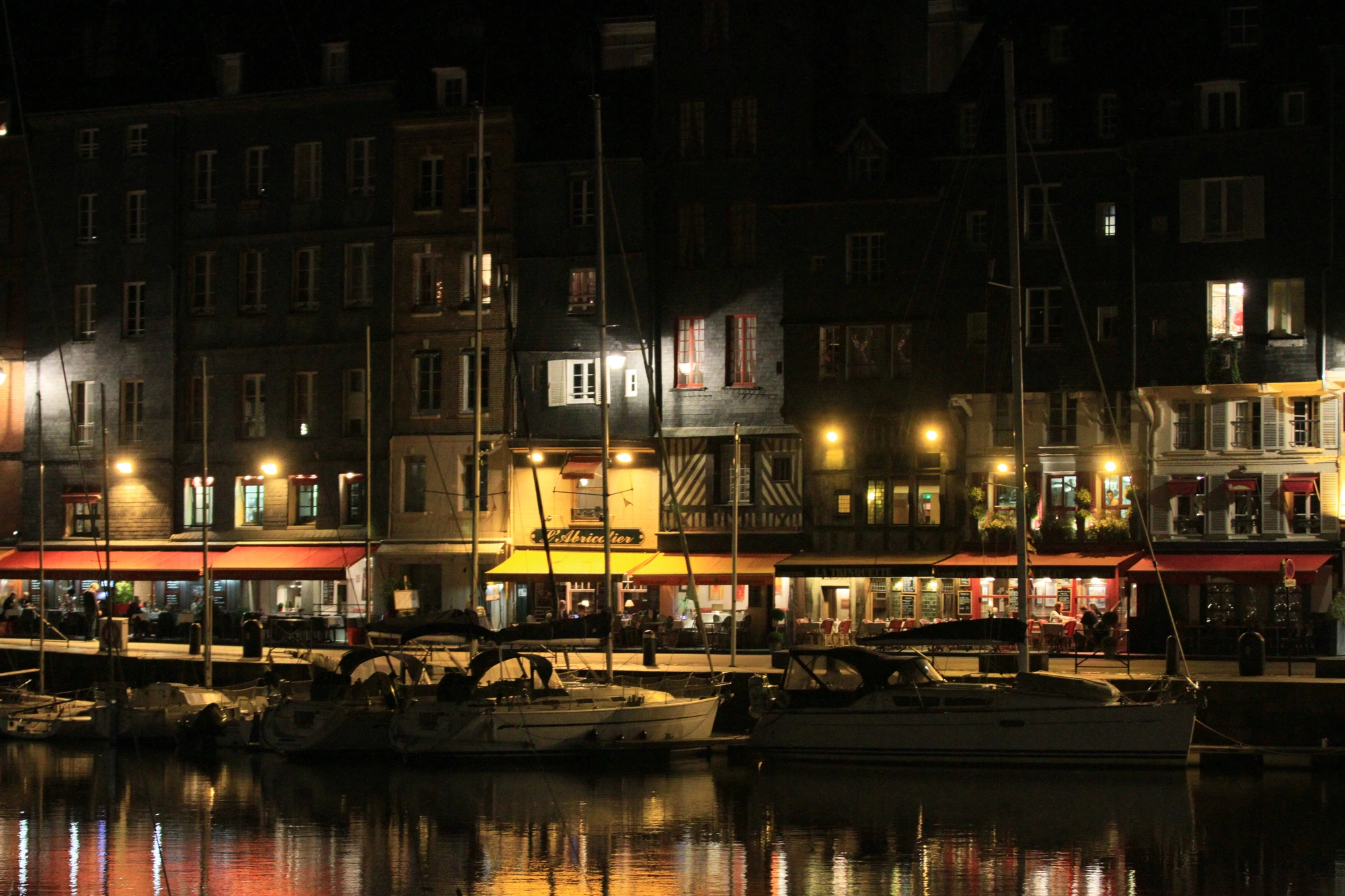 Les quais s'embrasent