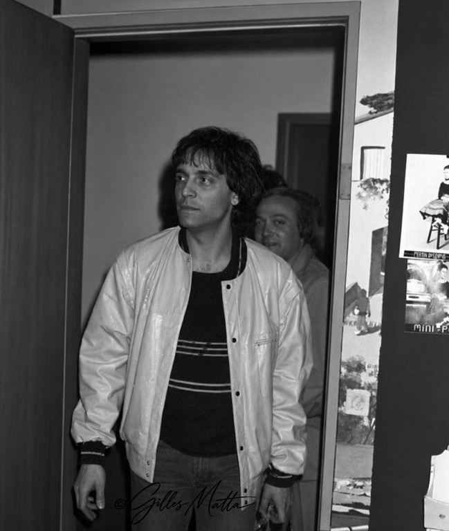 Jean-Pierre Damico  à l'entrée du studio