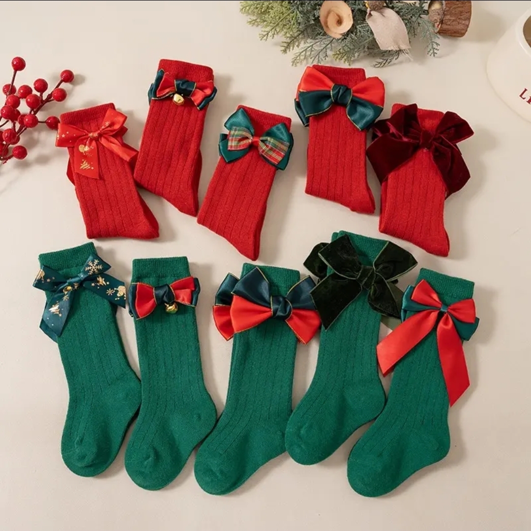 Green & Red High Bow 2pc Christmas Socks