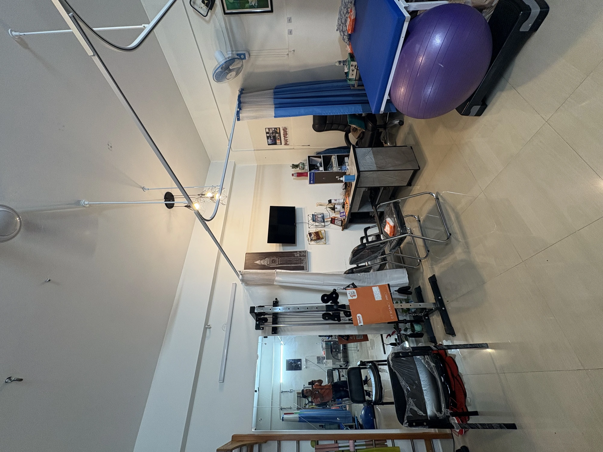 Pro Physiotherapy JP Nagar 8th Phase clinic interior Interior of Pro Physiotherapy JP Nagar 8th Phase clinic near Brigade Millennium — fully-equipped rehab bays, pulley station, BOSU balls and treatment tables