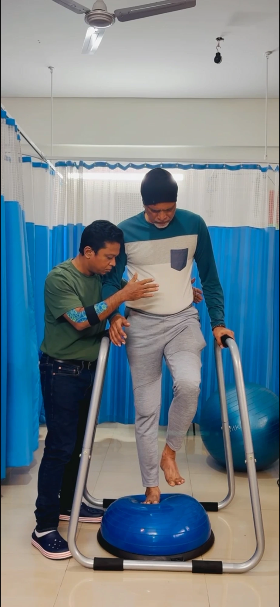 Stroke Rehabilitation Centre in Bangalore | Pro Physiotherapy JP Nagar 8th Phase | Post-Stroke Gait Retraining & Neuroplasticity Therapy Stroke rehabilitation centre in Bangalore — Pro Physiotherapy JP Nagar 8th Phase post-stroke gait retraining and balance training with body-weight support and parallel bars for hemiplegia recovery