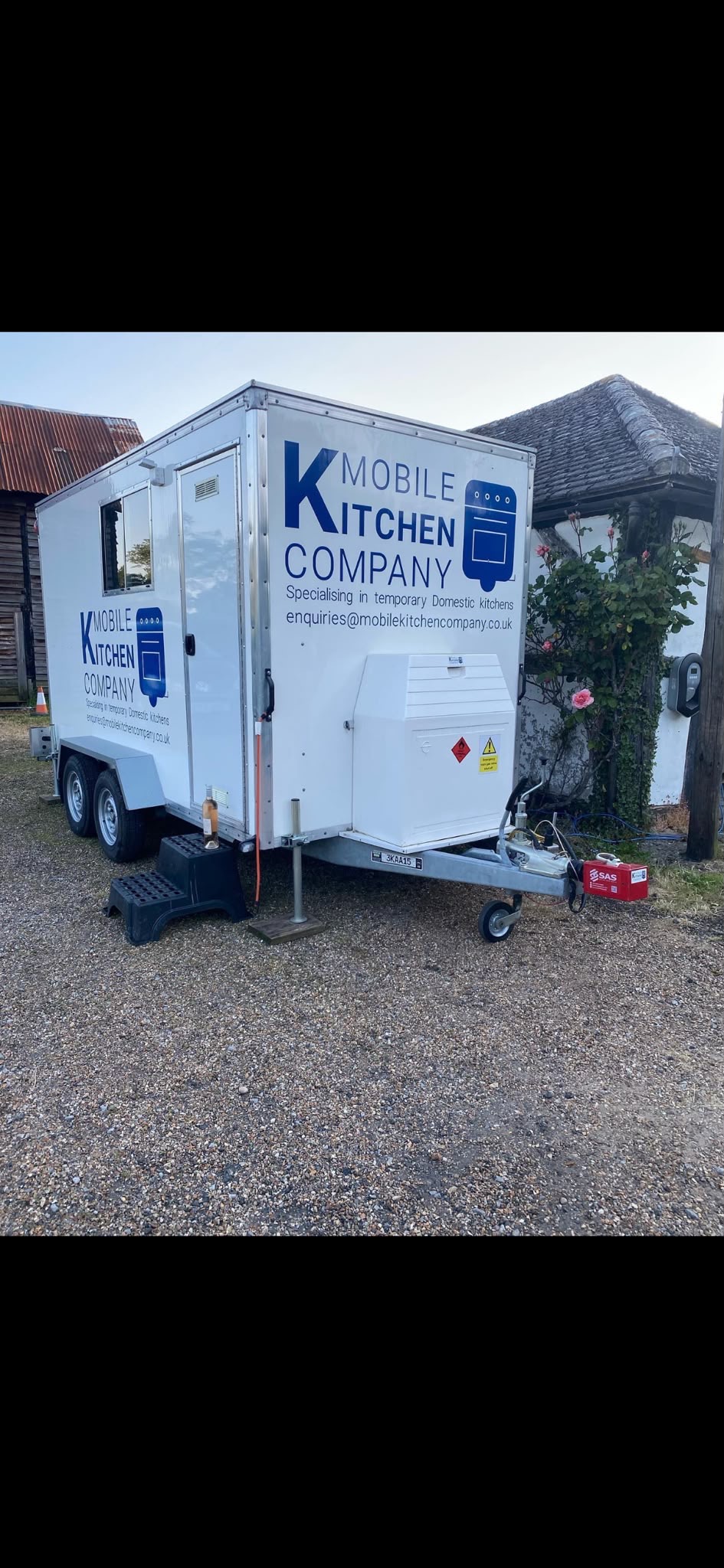 Temporary kitchen trailer delivered and ready for a renovation project
